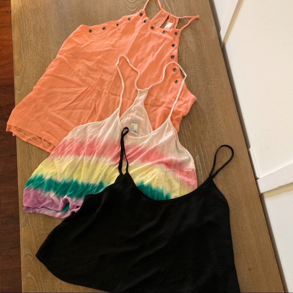 3 Spaghetti strap tops, cropped, racer back, sizeM